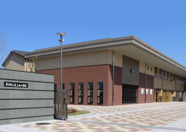 小学校　草津立市老上西小学校（小学校）まで1200m