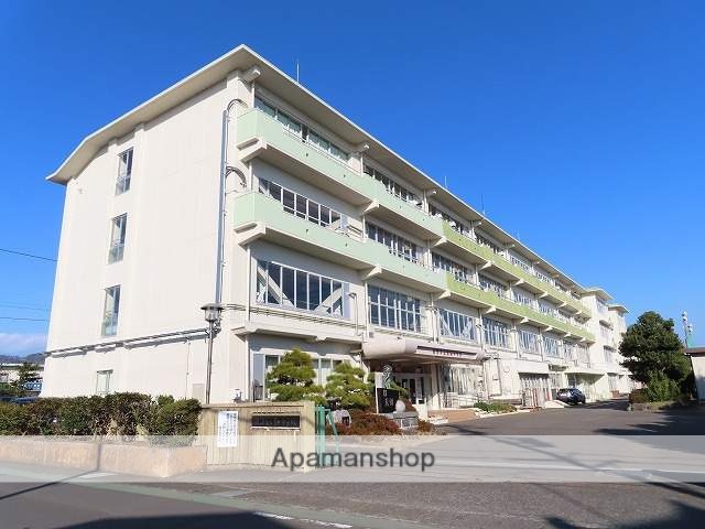 中学校　焼津市立豊田中学校（中学校）まで350m