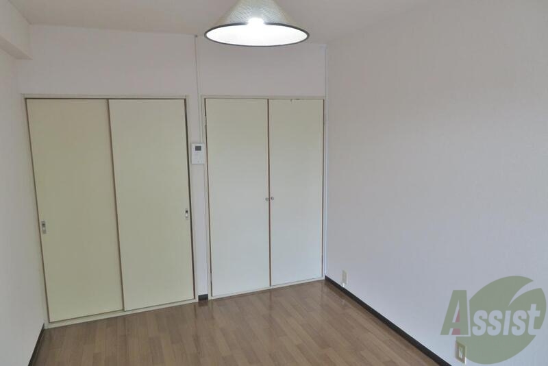 収納　さて、一体どちらが収納でしょう。正解は後ほど