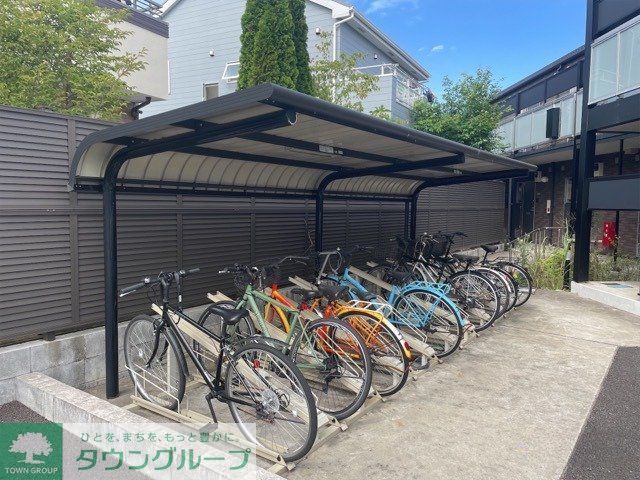 エントランス　駐輪場
