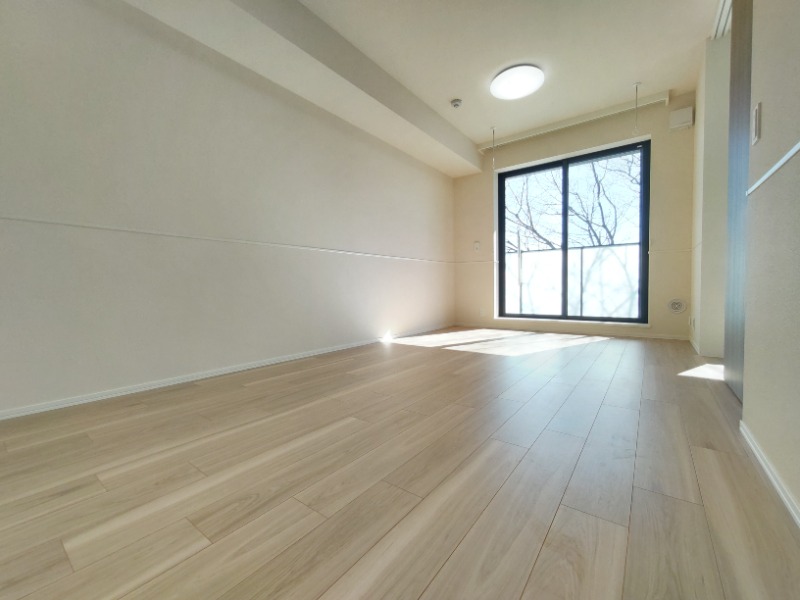 居室・リビング　１２帖のＬＤＫは広々と使いやすい間取り