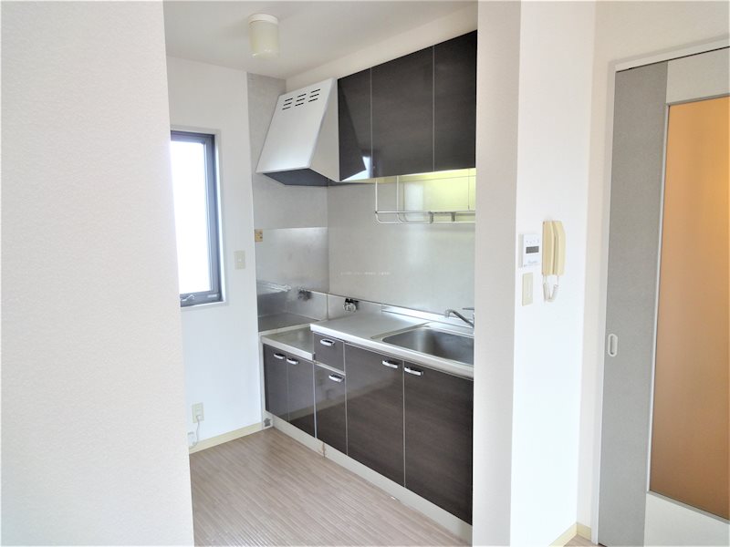 キッチン　2口コンロ設置可