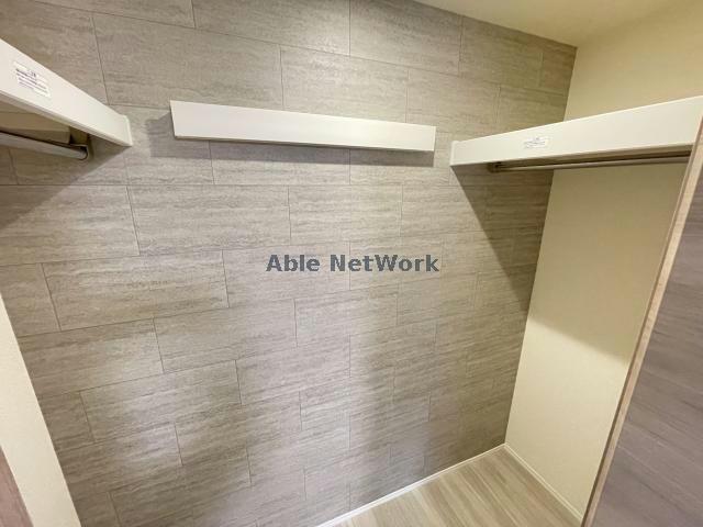 収納　ウォークインクローゼット