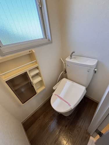 トイレ　トイレ