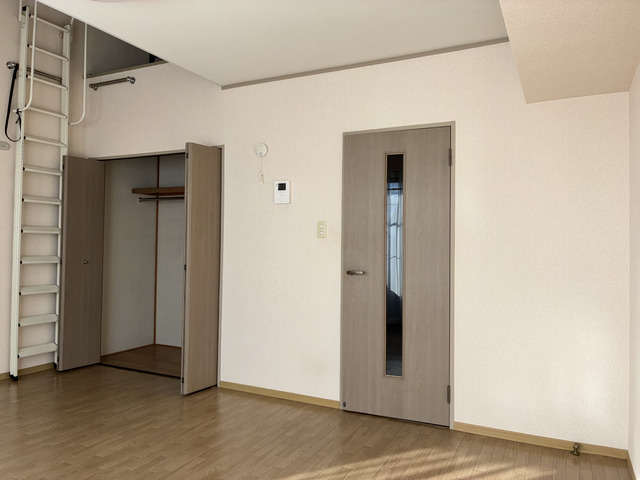 居室・リビング　洋室