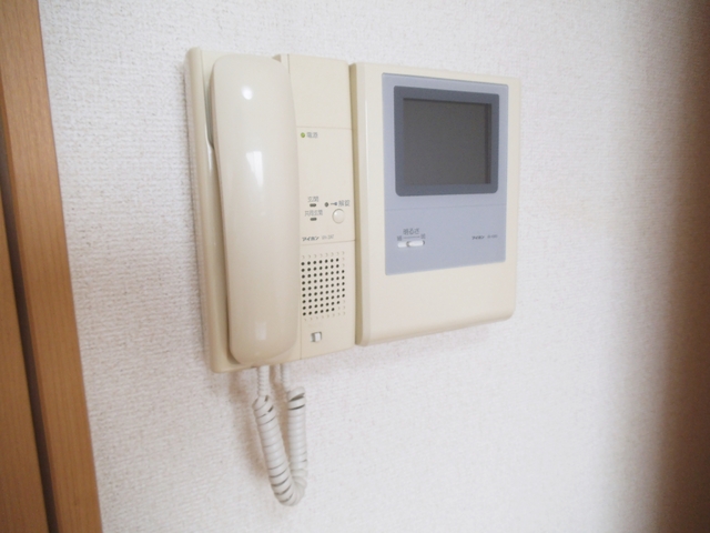 セキュリティ　モニター付きインターフォンで安心♪