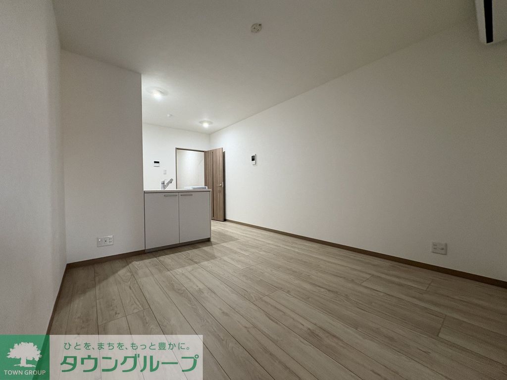 居室・リビング　オールフローリング