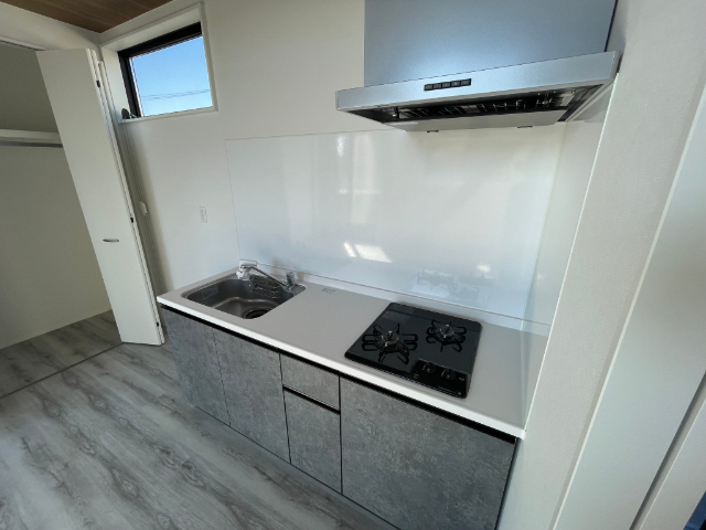 キッチン　反転タイプ