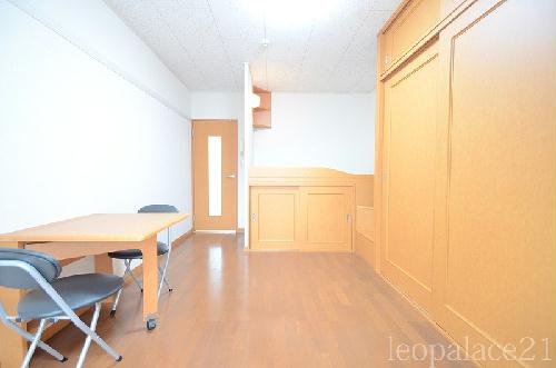 居室・リビング　設備・使用は号室により異なる為、現況を優先致します。