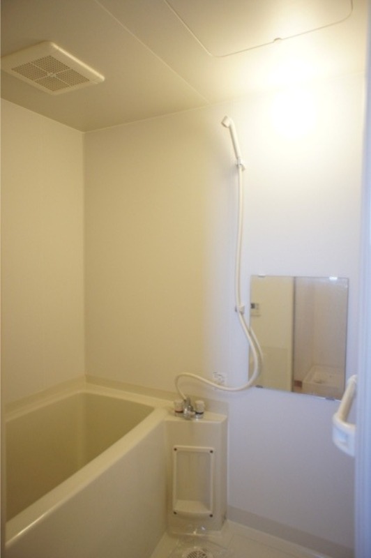 バス・シャワールーム　図面と現状に相違がある場合には現状を優先