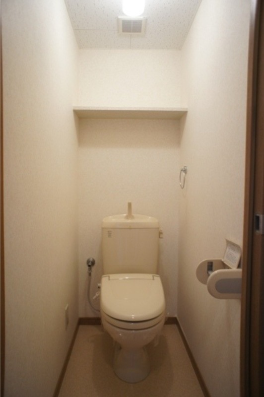 トイレ　図面と現状に相違がある場合には現状を優先