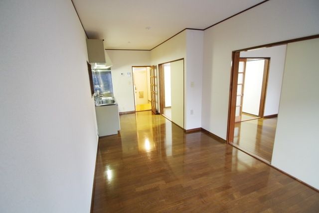 居室・リビング　★開放的なリビングです★