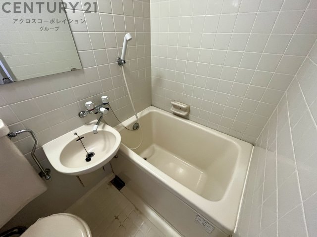 バス・シャワールーム　シンプルで機能的なユニットバスです！