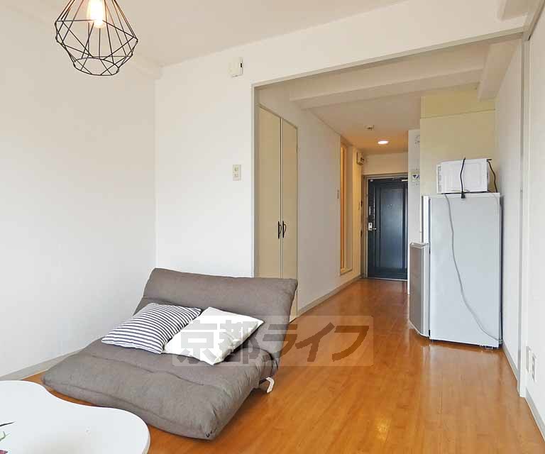 居室・リビング　広々としたお部屋です！