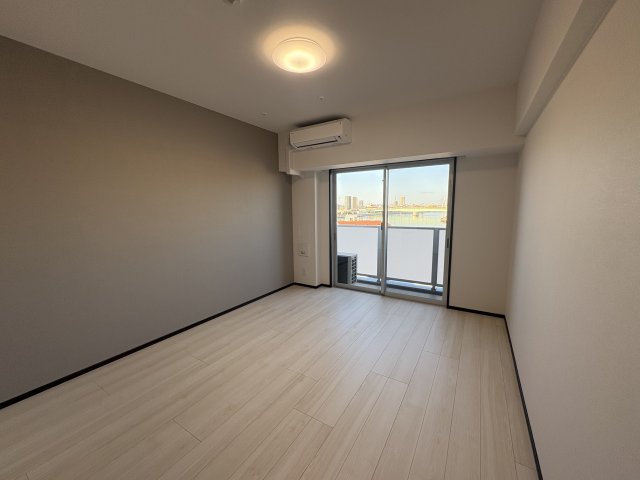 居室・リビング　ゆったり過ごせる居間です