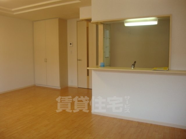 居室・リビング　リビング