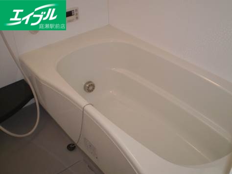 バス・シャワールーム　広いお風呂♪