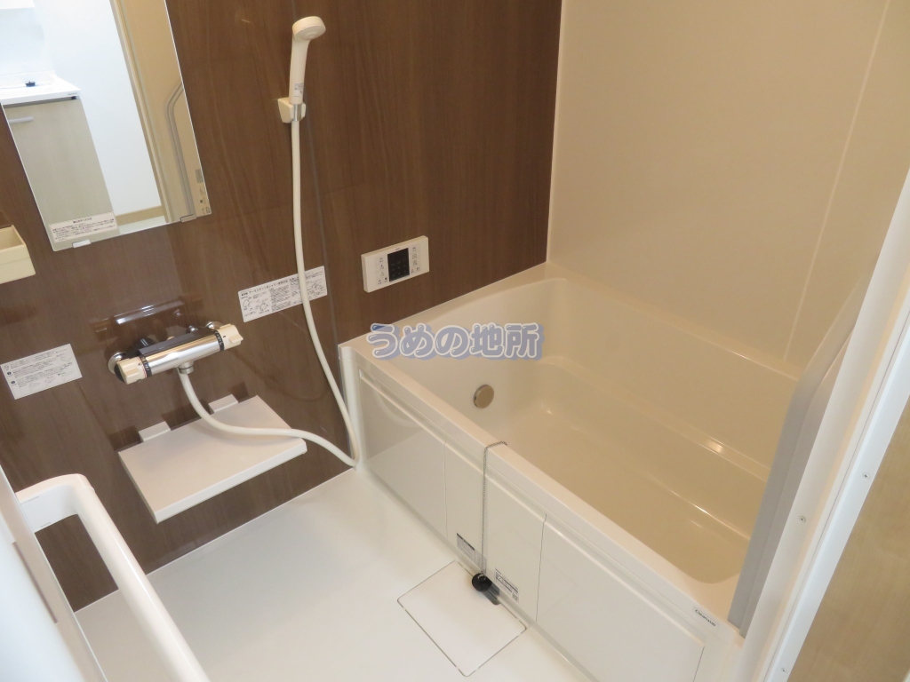 バス・シャワールーム　浴室