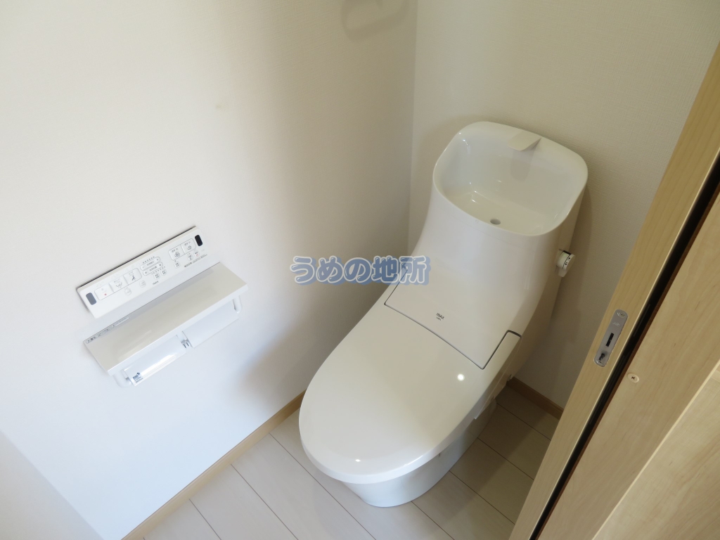 トイレ　トイレ