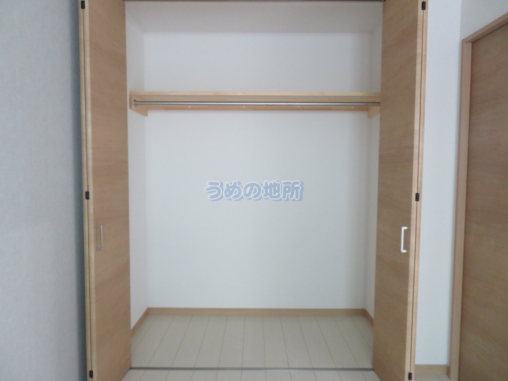 収納　洋室収納