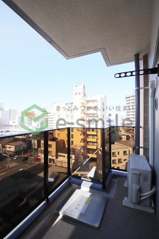 バルコニー　広々としたバルコニーです