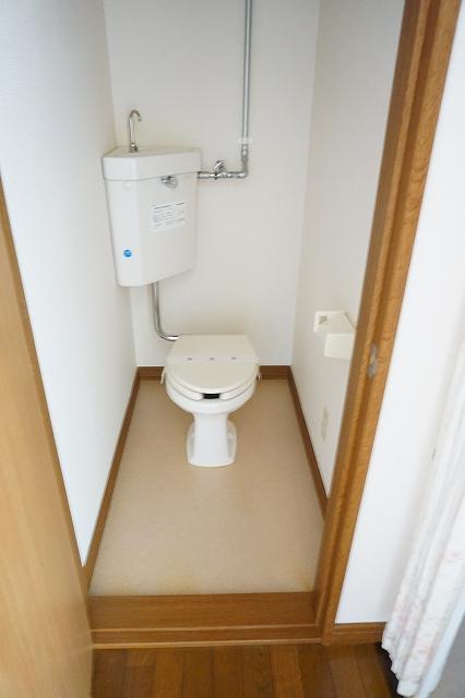 トイレ　トイレ