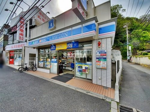 コンビニ　ローソン 大船駅西口店（コンビニ）まで624m