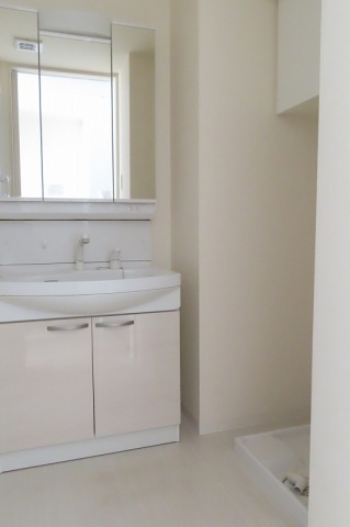 洗面設備　※同物件別部屋参考写真