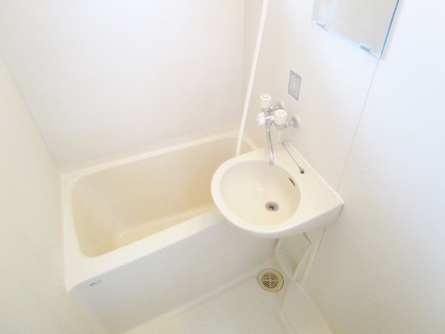 バス・シャワールーム　参考