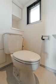 トイレ　清潔感のあるトイレです