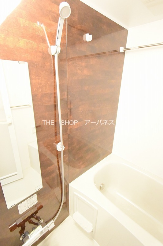 バス・シャワールーム　浴室乾燥機付き