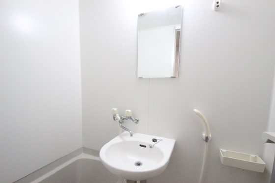 洗面設備　※別部屋の写真です