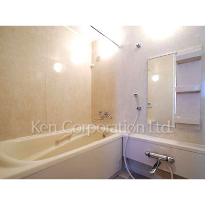 バス・シャワールーム　同タイプ2階のお部屋を撮影。仕様が異なることがあります。