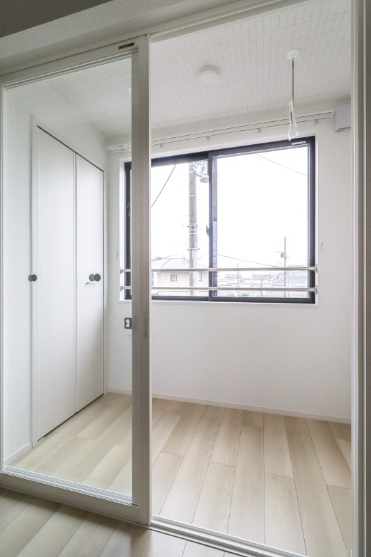 バルコニー　図面と現状に相違がある場合には現状を優先