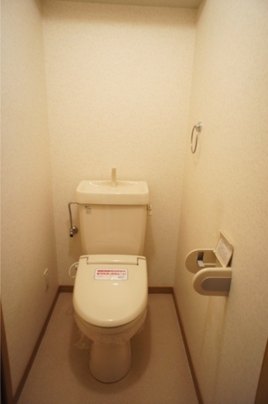 トイレ　図面と現状に相違がある場合には現状を優先