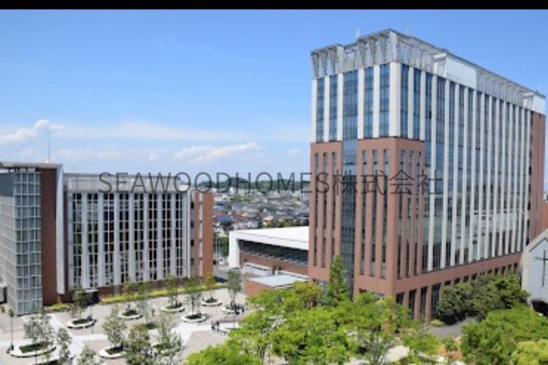 大学・短大　関東学院大学（大学・短大）まで3057m