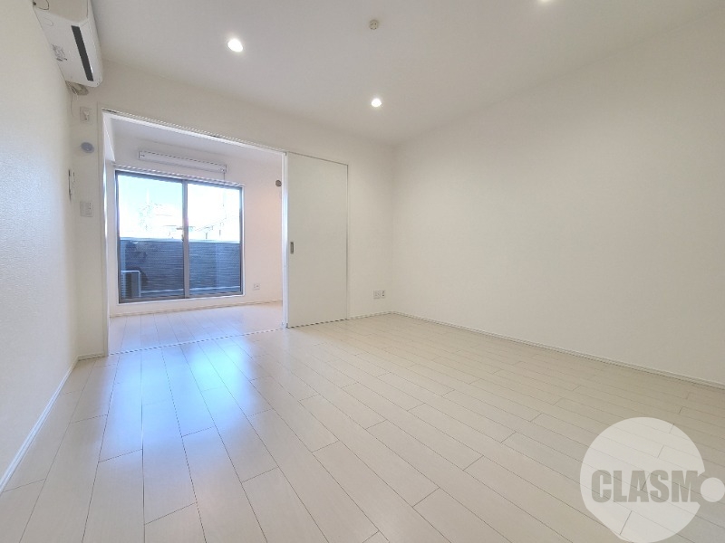 居室・リビング　開放感のあるお部屋です♪