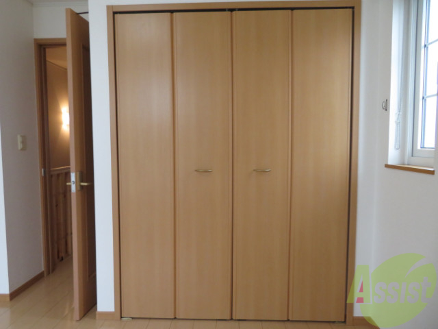 収納　収納はこちらです。大きな荷物も収納可能です。