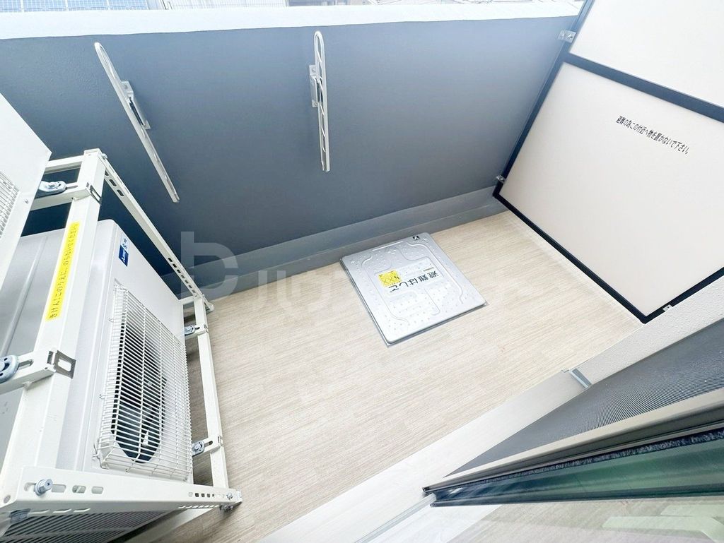 バルコニー　バルコニー