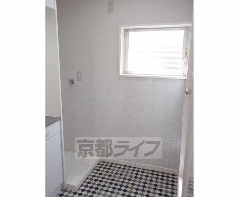 その他部屋・スペース　廊下も他の部屋と違ってオシャレです！