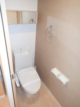 トイレ　シャワー付トイレ