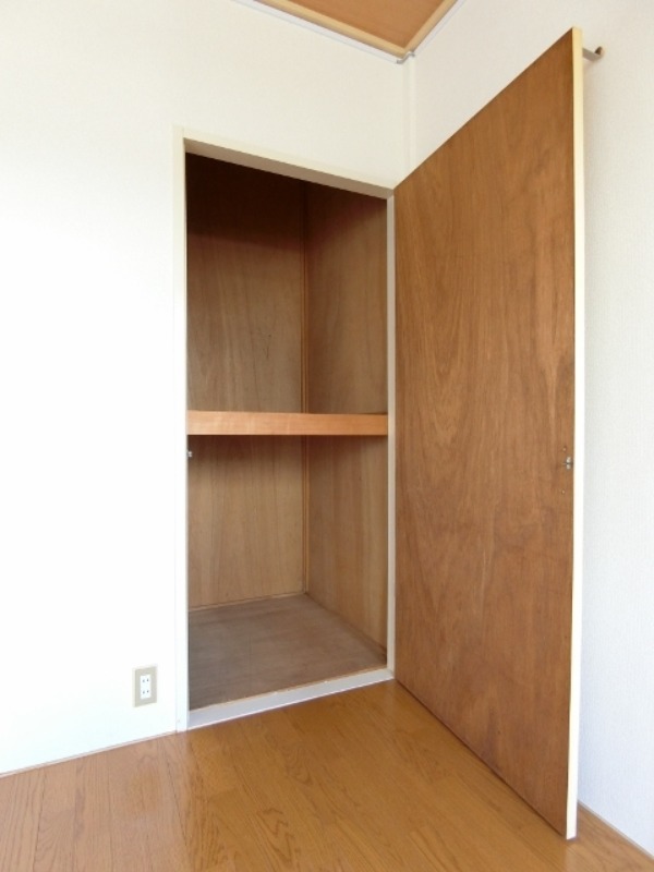 収納　図面と現状に相違がある場合には現状を優先