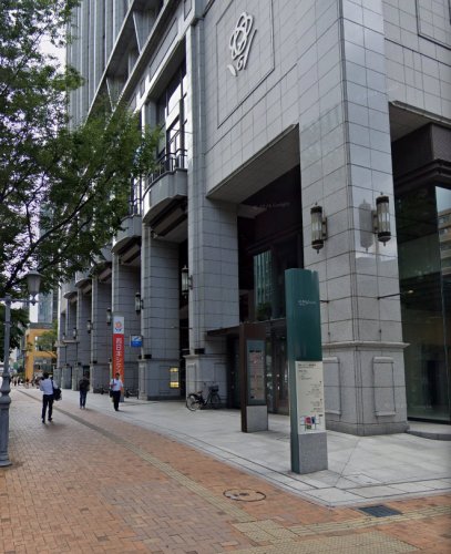 銀行　西日本シティ銀行博多支店（銀行）まで869m