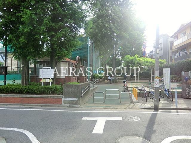 公園　高円寺北二公園（公園）まで297m