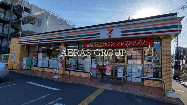 コンビニ　セブンイレブンさいたま三橋３丁目店（コンビニ）まで162m