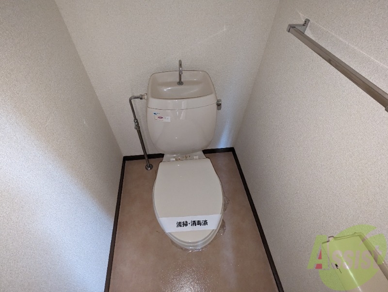 トイレ　お手洗いは落ち着くこじんまりとした感じがいいですね。