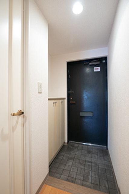 玄関　※写真は同タイプ住戸です。