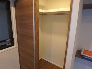 収納　ウォークインクローゼット