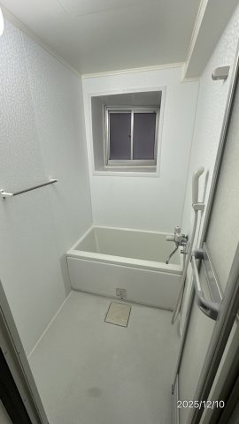 バス・シャワールーム　日々の疲れを癒すお風呂付です