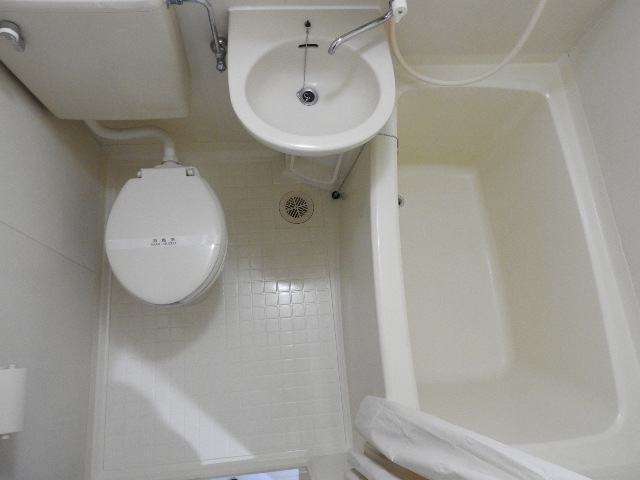 洗面設備　他のお部屋の参考写真となります。